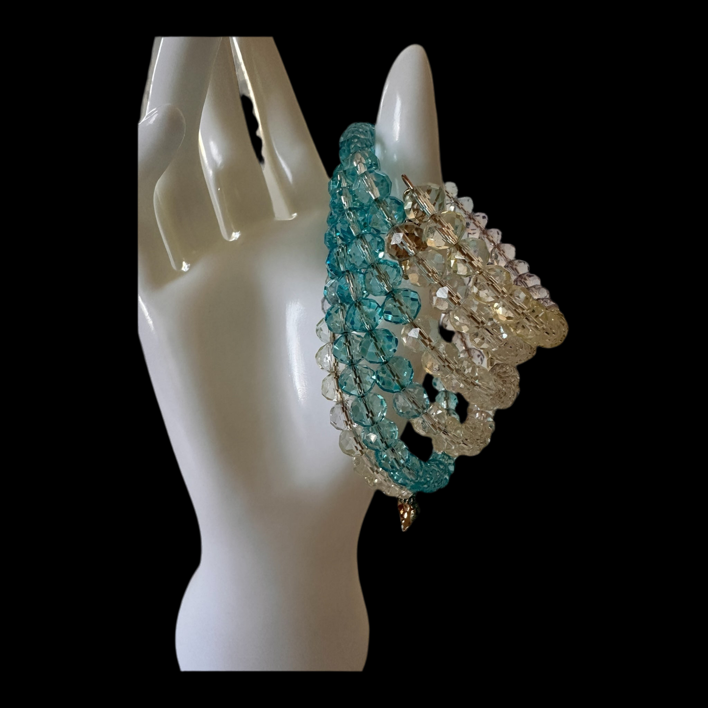 “Sea Goddess” Memory Wire Bracelet – 5-Ring Ombre Crystal Wrap with Shell Charm