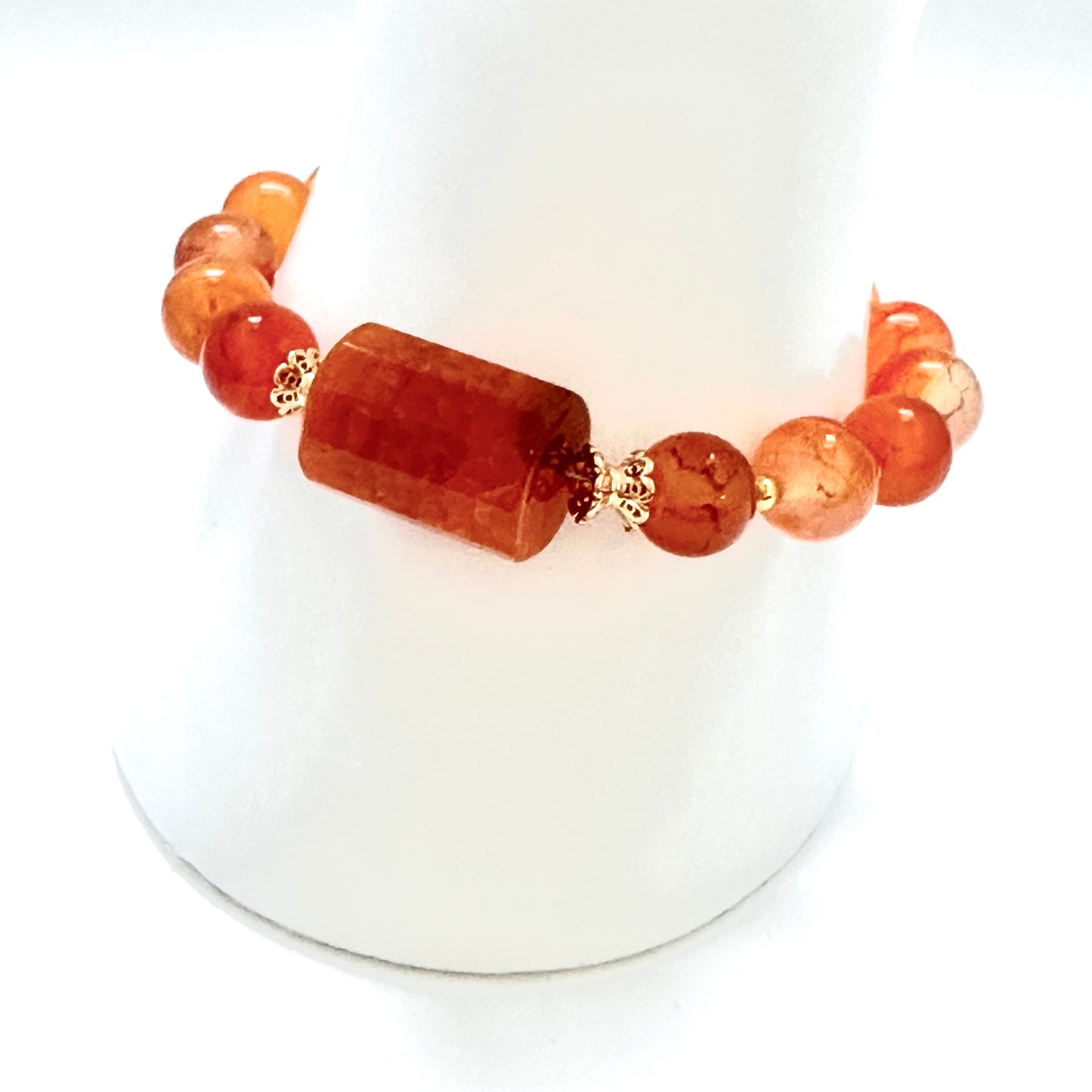 “Inner Flame” Carnelian Bracelet – 10mm Gemstones with Gold-Plated Clasp
